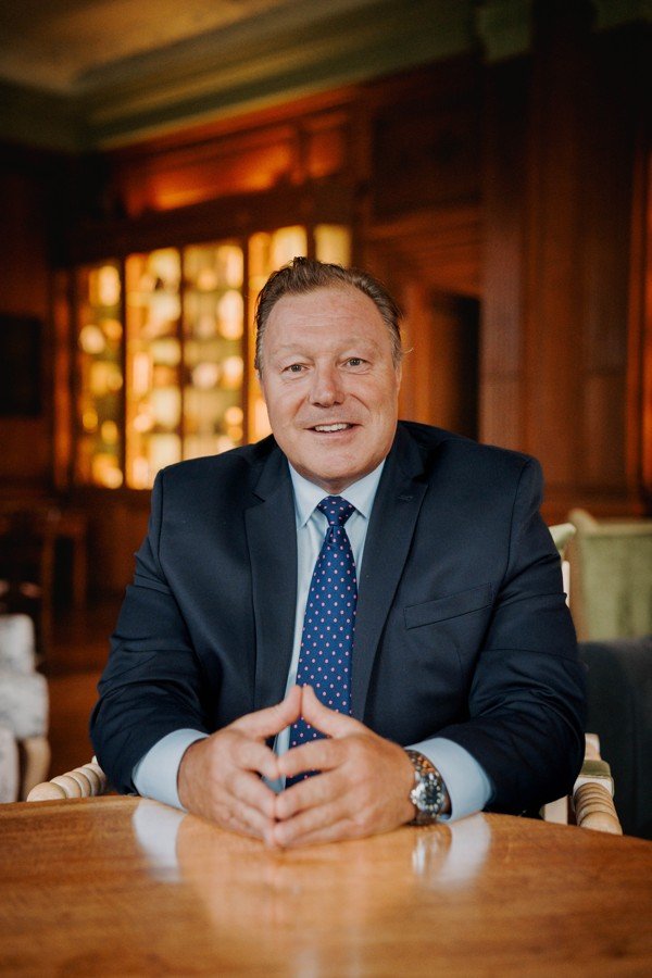 Simon Read, Managing Director